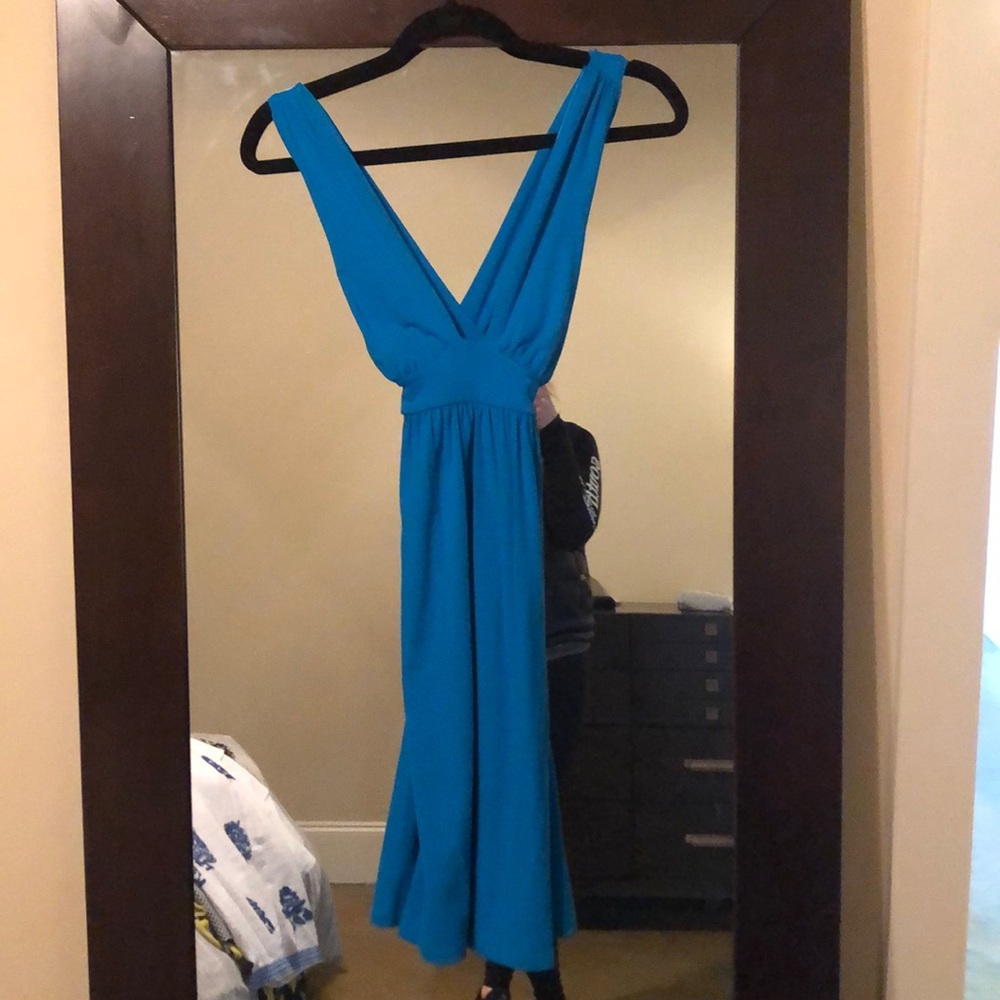 Susana Monaco crisps cross dress